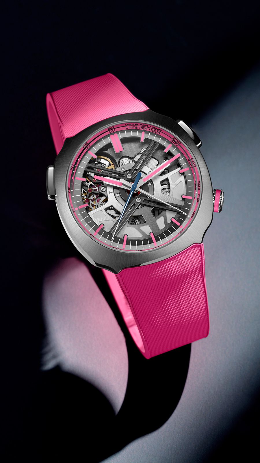 H. Moser & Cie. Streamliner Automatic Watch | 6700-1201