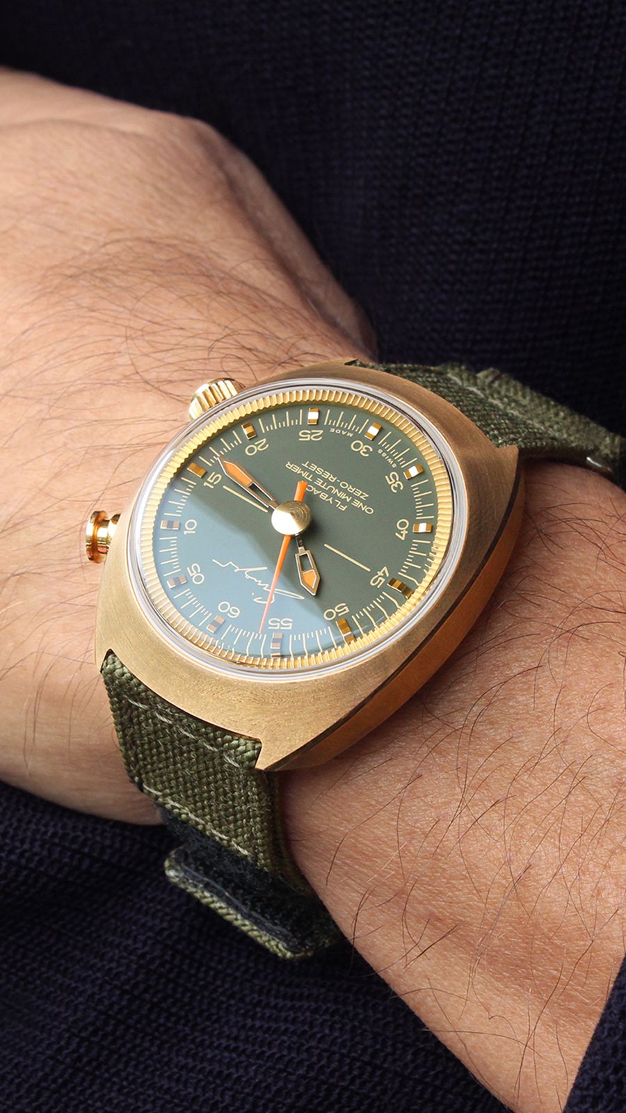 Singer Reimagined 1969 Manual Winding Watch | SR303