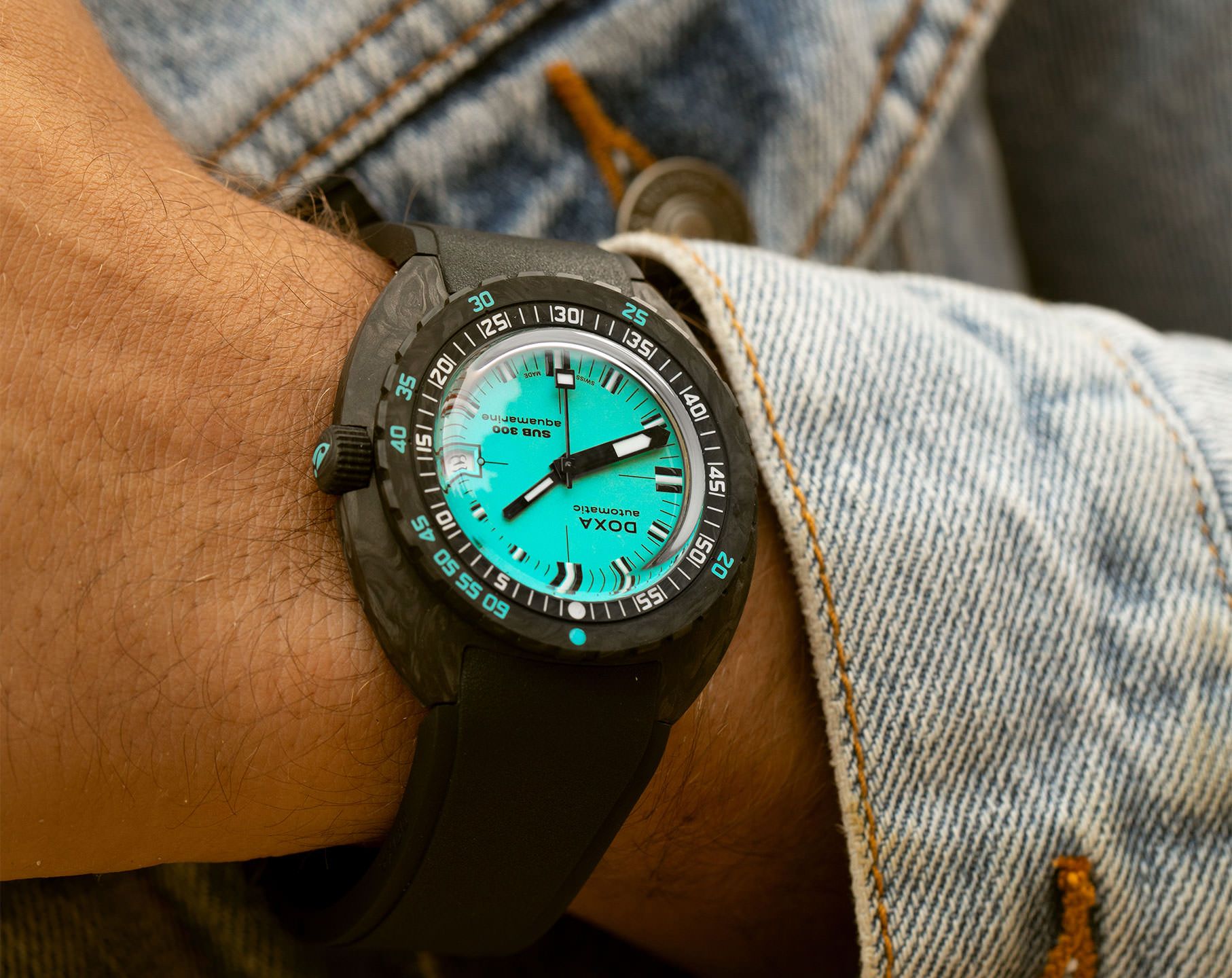 Doxa SUB 300 Carbon Automatic Watch | 822.70.241.20