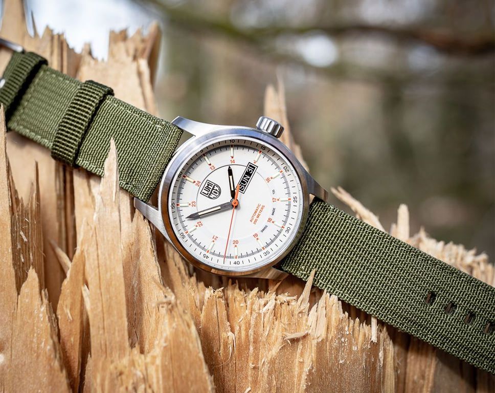 Luminox Land Automatic Watch | XL.1907.NF
